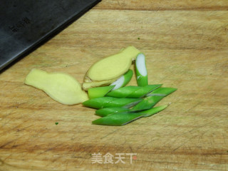 腐乳凤爪的做法步骤：2