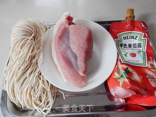 茄汁肉丝拌面的做法步骤：1
