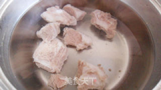 苦尽甘来排骨汤的做法步骤：3