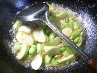 五花肉蚕豆炒夜开花的做法步骤：11