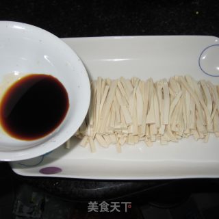 蒜米豆腐丝的做法步骤：6