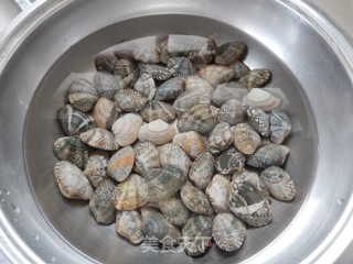 花蛤丝瓜汤的做法步骤：3