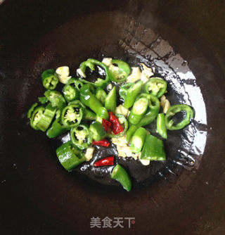 爆炒濑尿虾的做法步骤：3