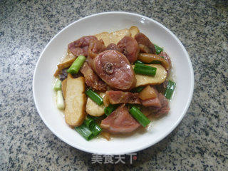 香干炒腊鸡腿的做法步骤：13