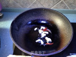 爆炒卷心菜的做法步骤：2