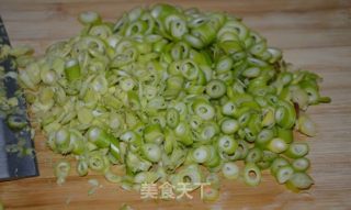 春笋炒鸡蛋的做法步骤：1