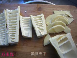 肉菇酿春笋的做法步骤：1