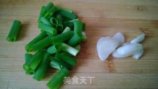 黄瓜炒肉片的做法步骤：3