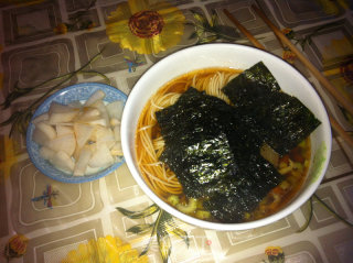 快手菜：红豆龙骨面的做法步骤：9