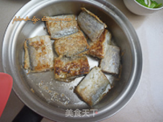 蕃茄酱烧带鱼的做法步骤：5