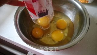 电压力锅做蛋糕——详细步骤解说的做法步骤：2