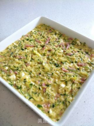 意式西葫芦干酪烘蛋－zucchini and ricotta frittata的做法步骤：3