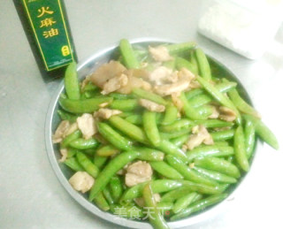 爽口豆角炒肉--火麻油调味的做法步骤：7