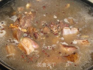 带皮羊汤锅的做法步骤：5