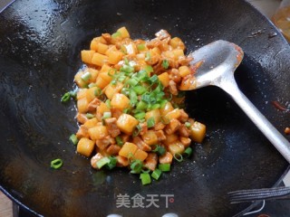酸酸甜甜好味道：茄汁双丁的做法步骤：10