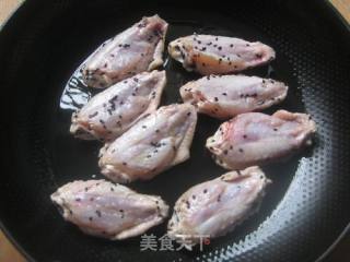 土匪鸡翅的做法步骤：4