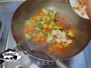 茄汁虾仁西兰花的做法步骤：13