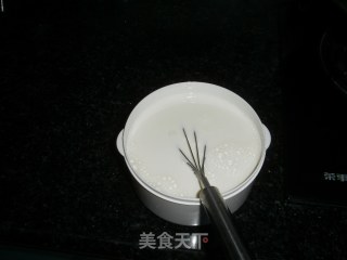 自制芒果酸奶的做法步骤：4