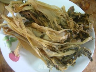 白菜干炖龙骨的做法步骤：3