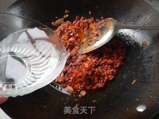 拌面拌饭都可以：番茄牛肉酱的做法步骤：9