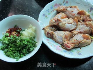 锡纸鸡腿的做法步骤：4