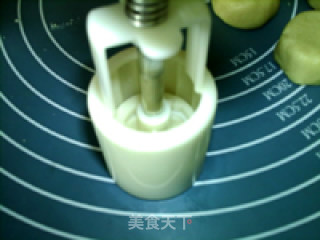 花生酥糕的做法步骤：11