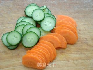 素炒口蘑的做法步骤：3