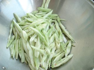 酱焖扁豆的做法步骤：4