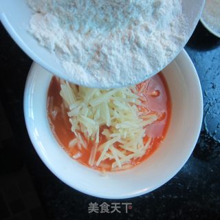 红萝卜土豆丝卷饼的做法步骤：7