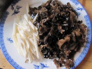 鱼香肉丝的做法步骤：10