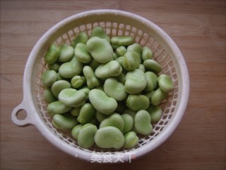 剁椒蚕豆的做法步骤：2