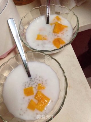 芒果椰奶西米露的做法步骤：3
