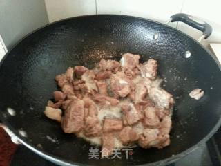 排骨豆角焖面的做法步骤：1