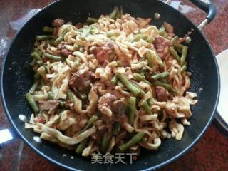 排骨豆角焖面的做法步骤：3