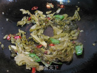 酸菜肉丝面的做法步骤：3