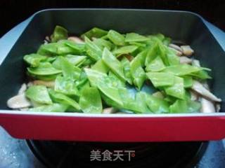 零厨艺新手的感恩菜——香菇炒荷兰豆的做法步骤：7