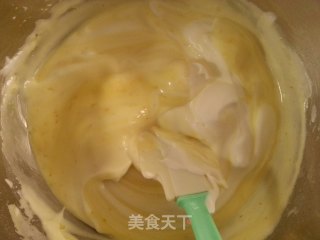枫树糖浆戚风蛋糕的做法步骤：8