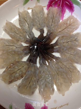 虾肉锅贴的做法步骤：4