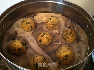 芹菜叶玉米面窝头的做法步骤：12