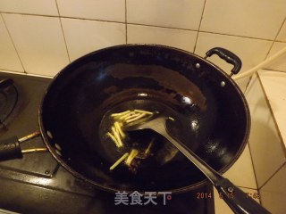 酸辣土豆丝的做法步骤：4