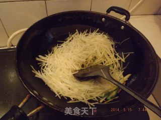 酸辣土豆丝的做法步骤：6