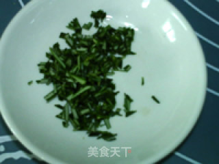 缤纷迷迭香烤土豆粒的做法步骤：2