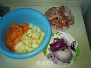 咖喱鸡的做法步骤：2