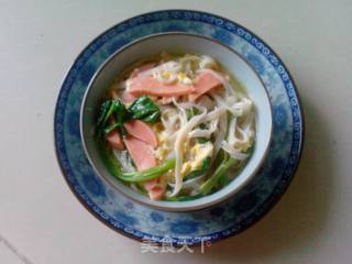火腿肠鸡蛋面的做法步骤：11