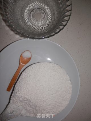 清水抻面的做法步骤：1