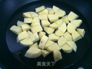香煎土豆的做法步骤：2
