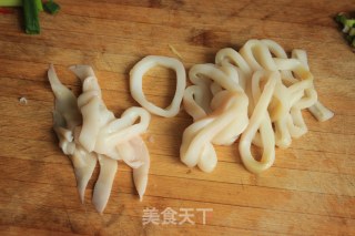 香酥鱿鱼圈的做法步骤：4