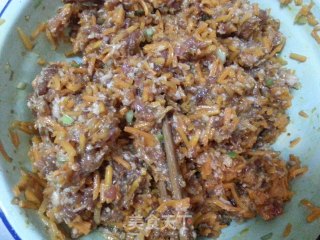 胡萝卜猪肉饺子的做法步骤：7