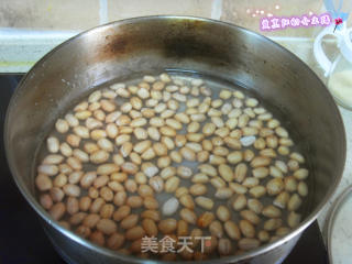 茴香花生的做法步骤：2