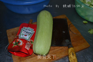 糖醋西葫芦的做法步骤：1